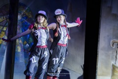 backstage063