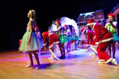 2017-12-17-Cottbuser-Kindermusical-Wenn-der-Weihnachtsmann-im-Urlaub-ist-099